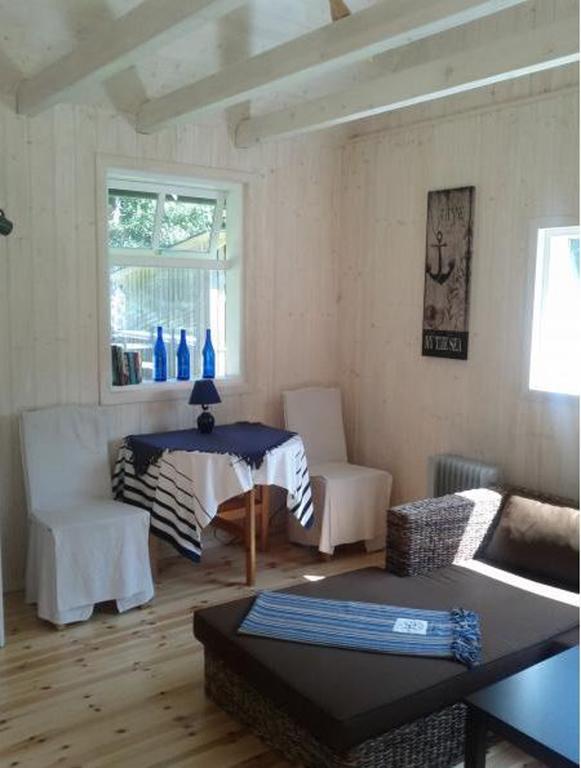 Tirbi Holiday House Kassari Rum bild